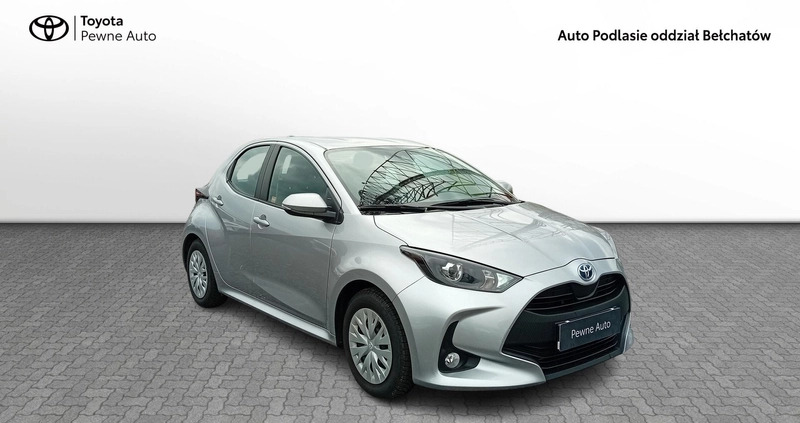 Toyota Yaris cena 83900 przebieg: 68500, rok produkcji 2023 z Maków Podhalański małe 106